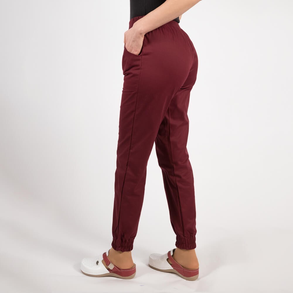 Costum medical Lotus 2, bluza cu fermoar, pantalon cu manseta, visiniu