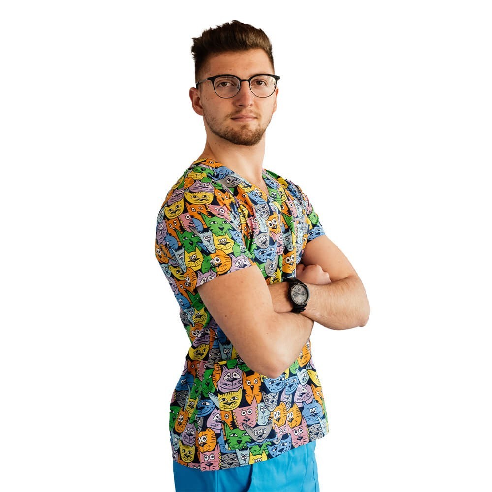 Bluza medicala imprimata Lotus 1, cu buzunar, Tomcat