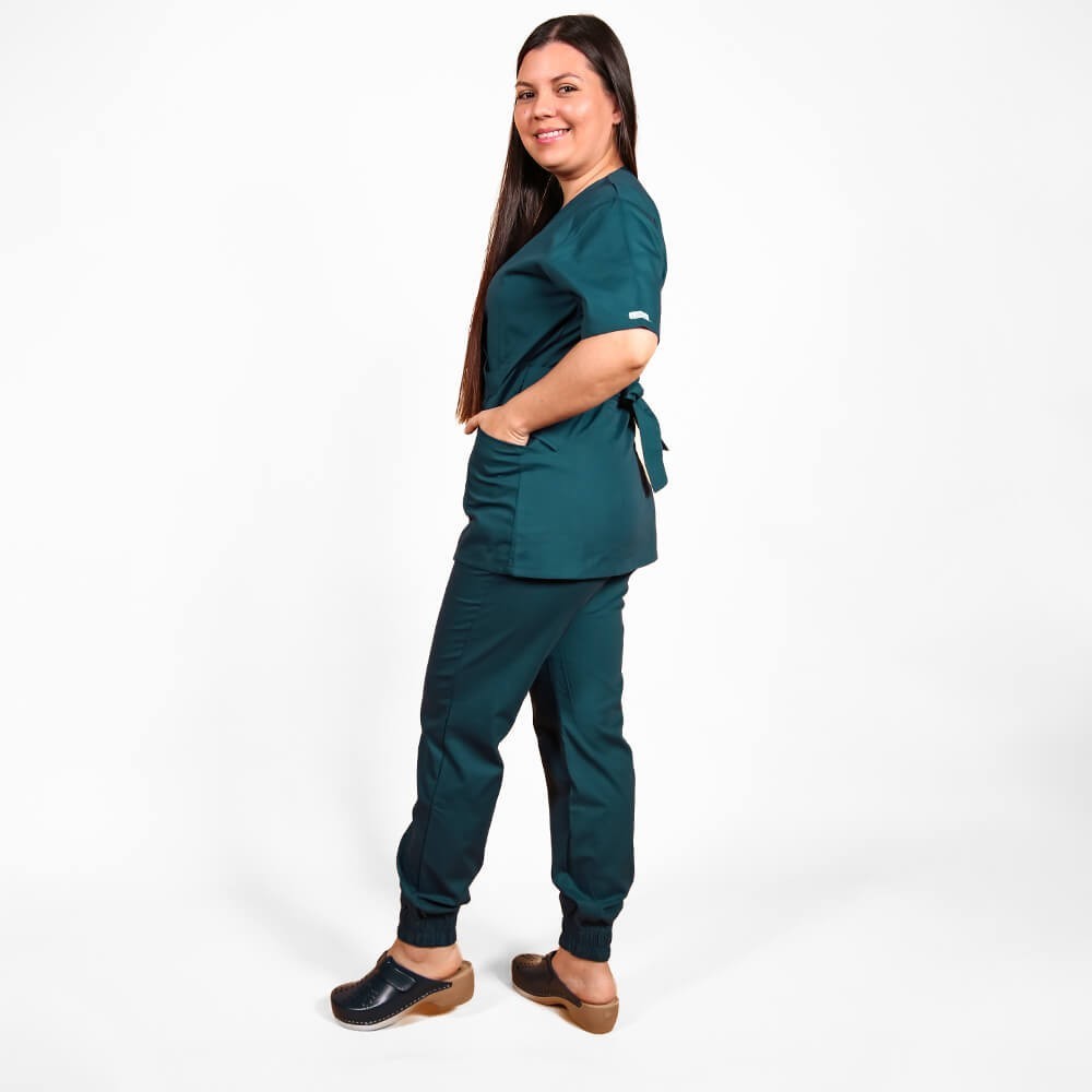 pantaloni cu elastic in talie si manseta