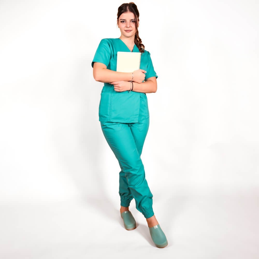 pantaloni cu elastic in talie si manseta