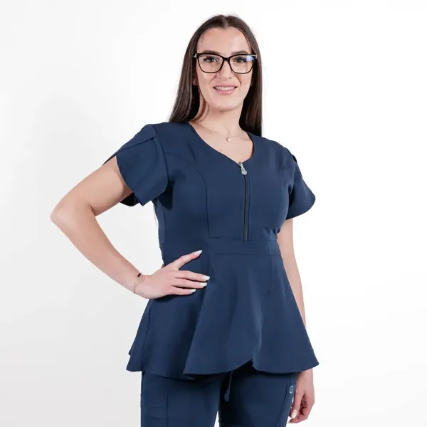 stil peplum